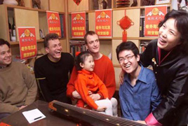 oliver paul and guleyan spend the springfestival together with chinese